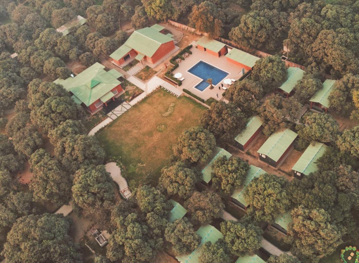 Mango Tree Resorts Siyana Bagian luar foto