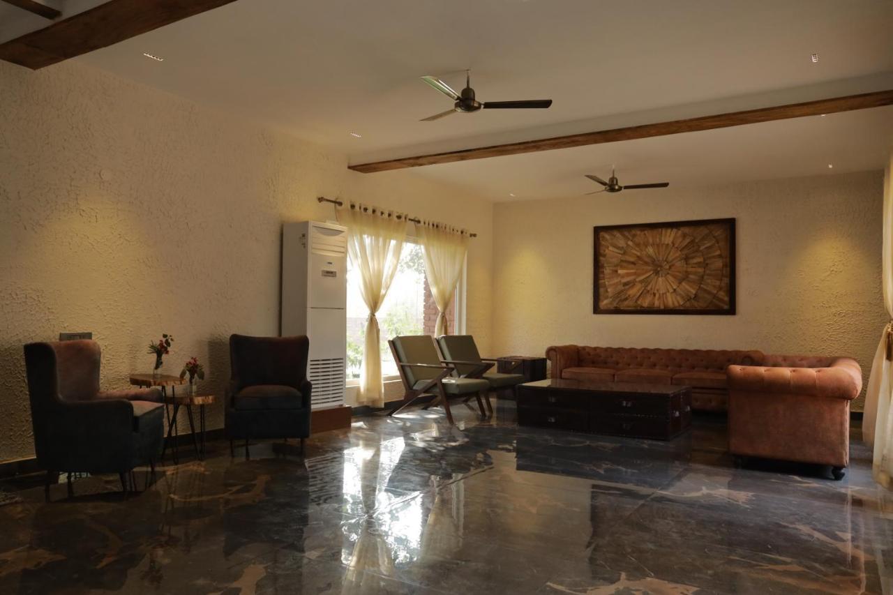 Mango Tree Resorts Siyana Bagian luar foto